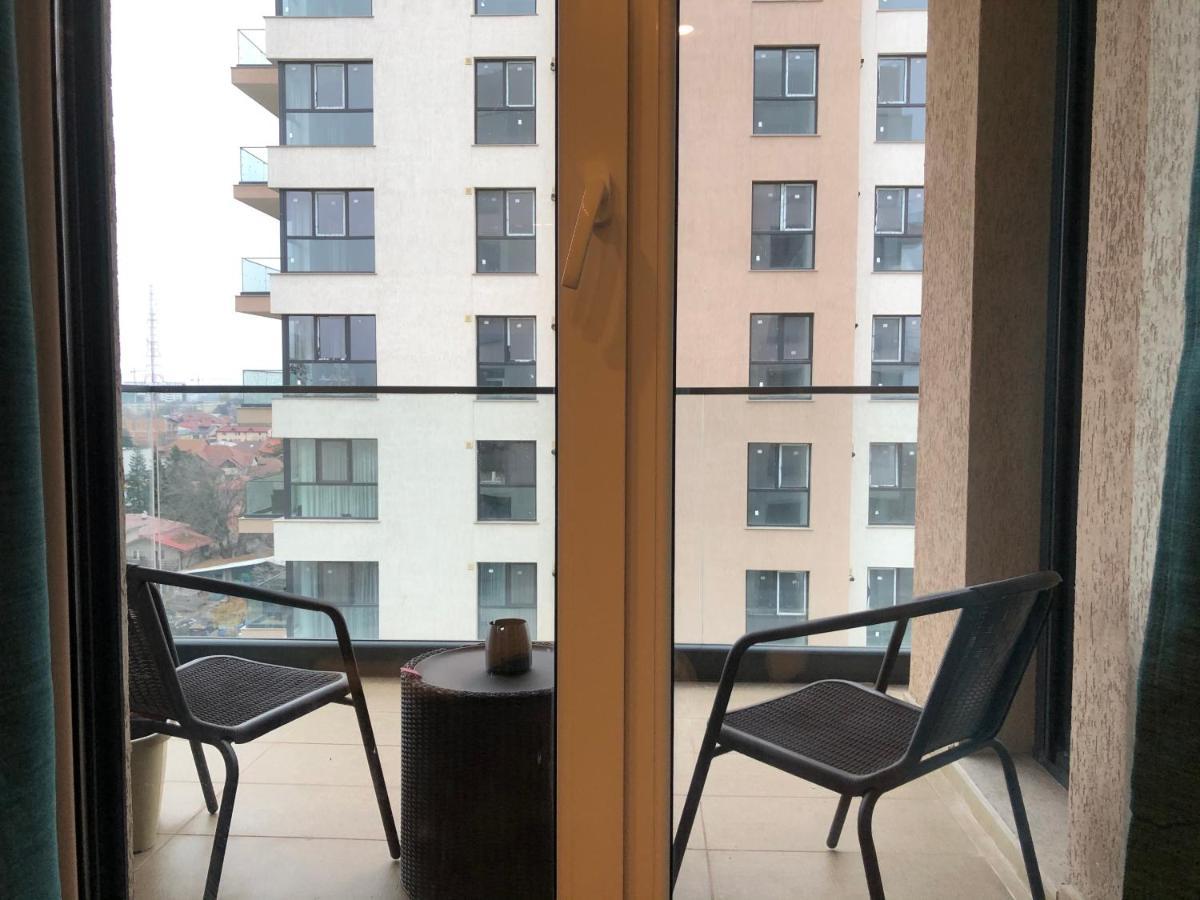 Stylish Westpark 2 Residence Lake View W8 Bukarest Eksteriør billede
