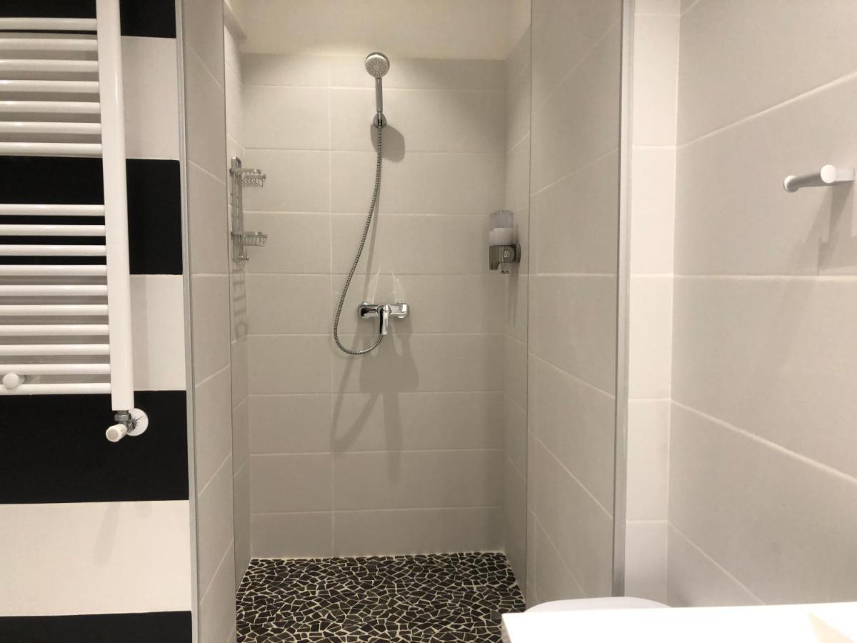Stylish Westpark 2 Residence Lake View W8 Bukarest Eksteriør billede