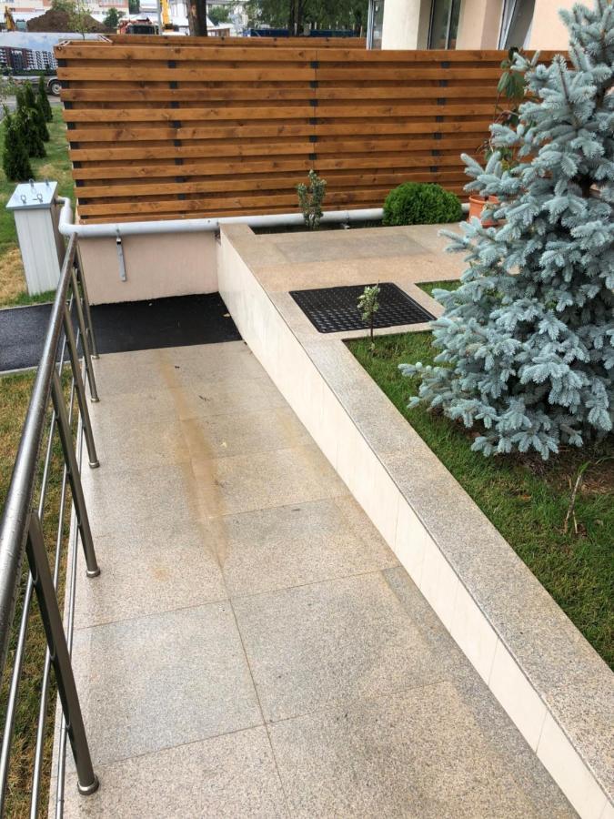 Stylish Westpark 2 Residence Lake View W8 Bukarest Eksteriør billede